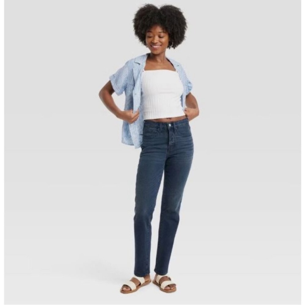 Universal thread mid rise 80s slim dark blue jeans NWT
